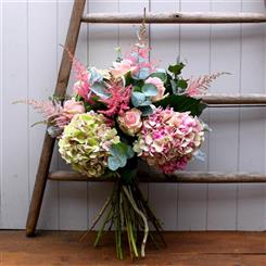 The Blush Bouquet